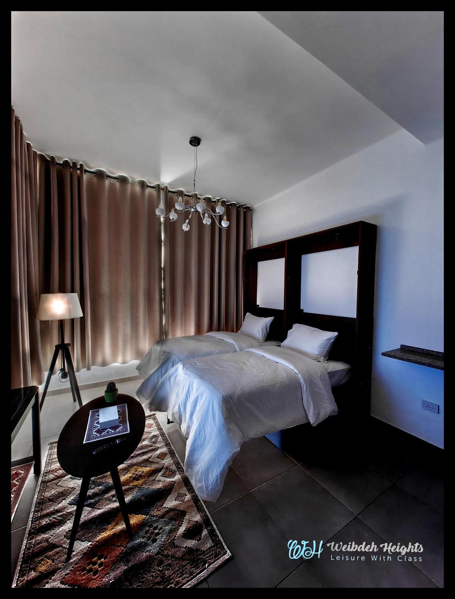 Weibdeh Heights Hotel Suites Amman Buitenkant foto