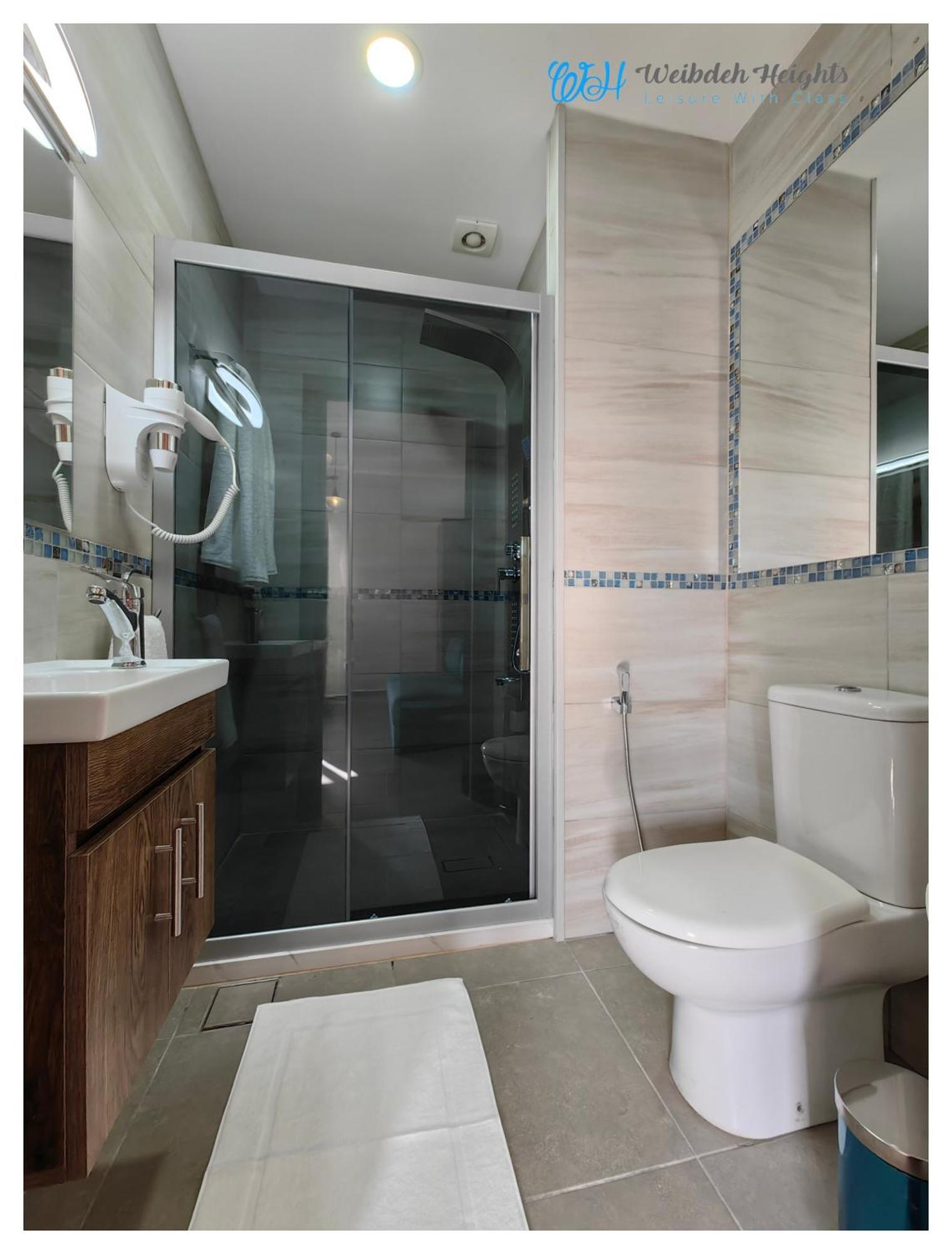 Weibdeh Heights Hotel Suites Amman Buitenkant foto
